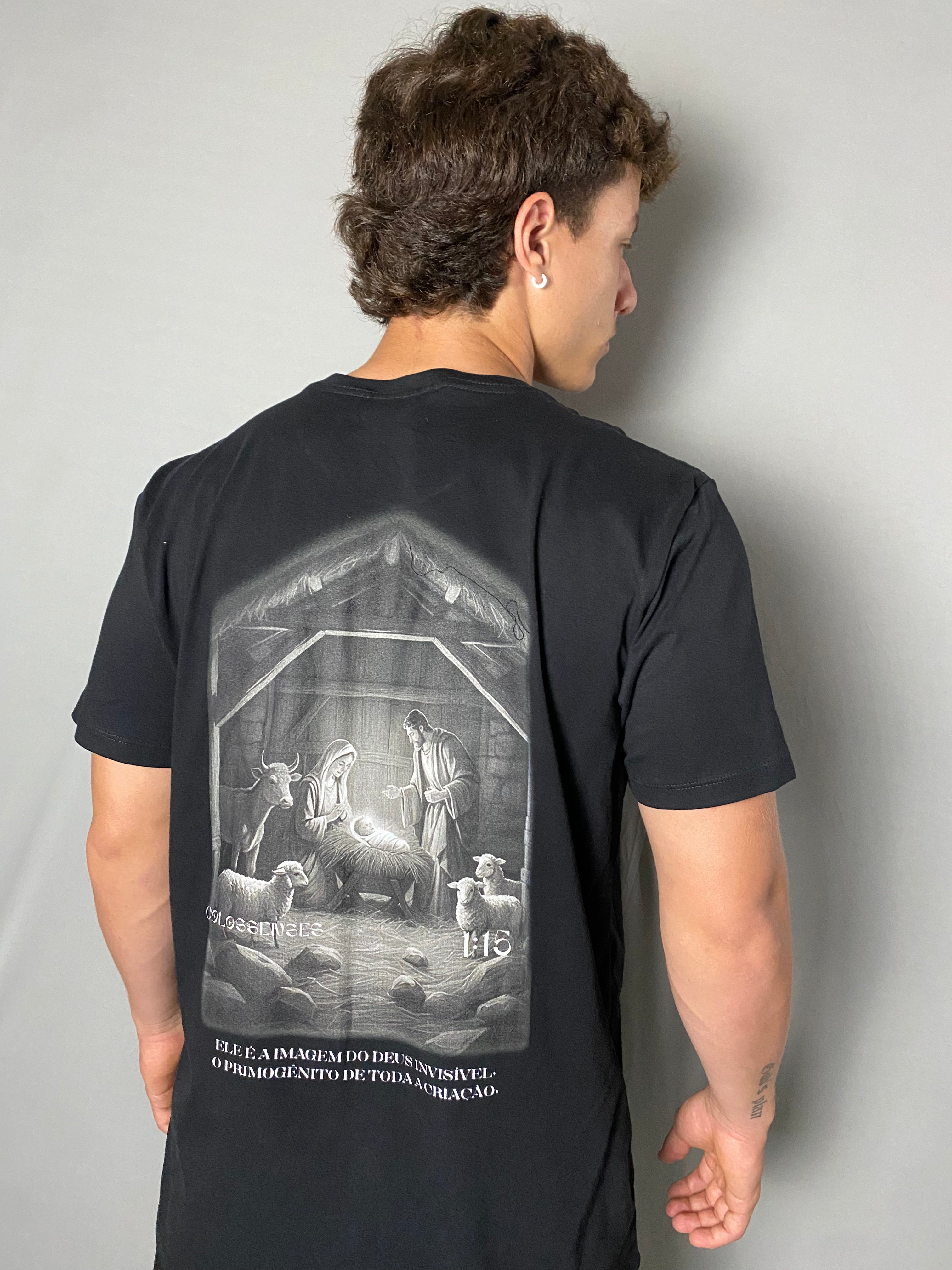 Camiseta Ele É Imagem Do Deus Invisível  - colossenses 1:15