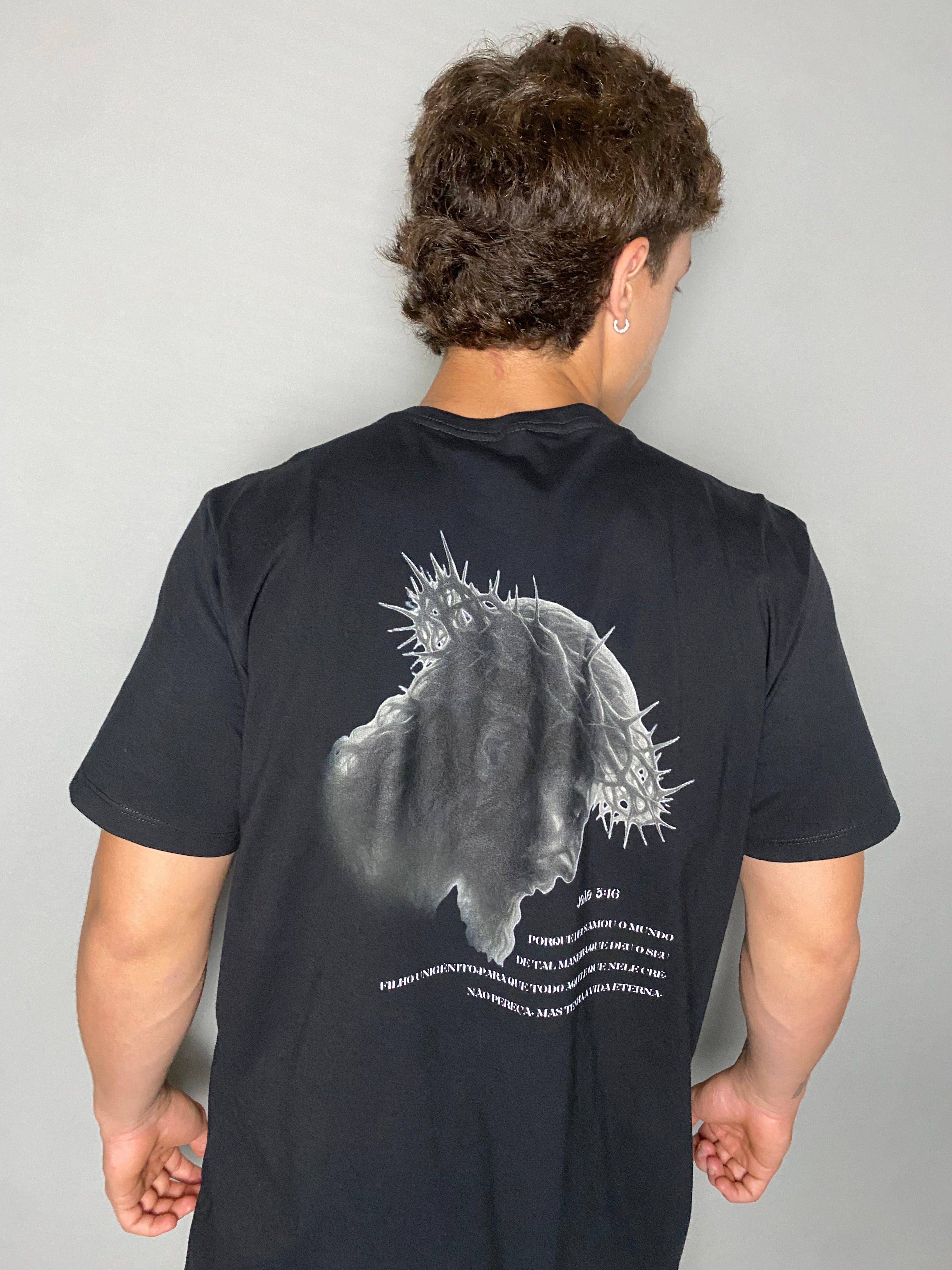 Camiseta Crer é Viver - João 3:16